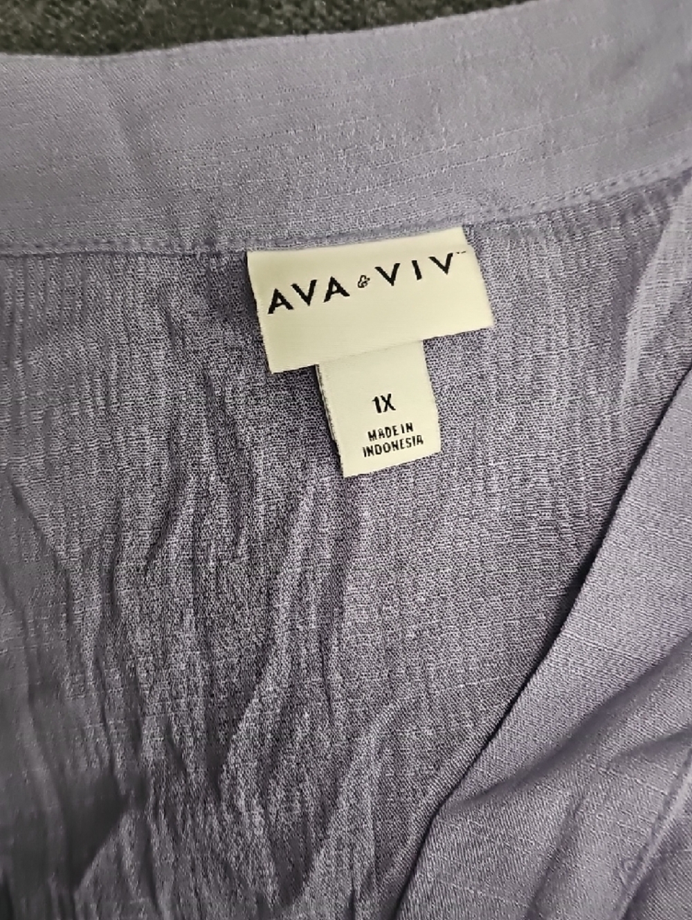 Ava & Viv Light Lavender V-Neck Blouse - Picture 3 of 4